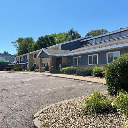 Nichols Inn & Suites Hastings Kültér fotó