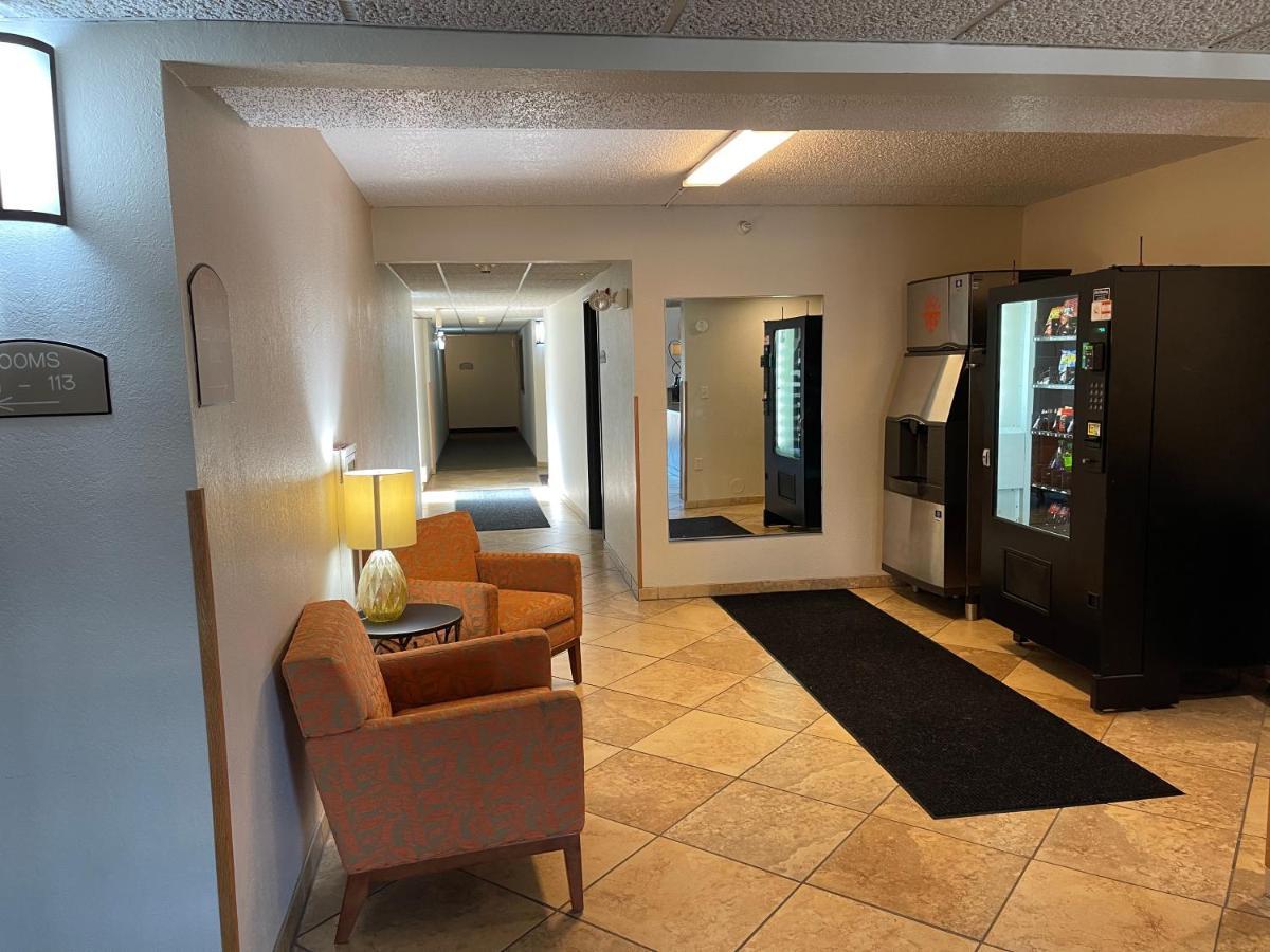 Nichols Inn & Suites Hastings Kültér fotó